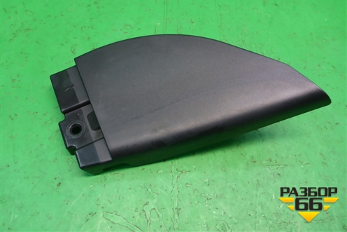 Накладка двери передней правой уголок (802921AA0A) для Nissan Murano (Z51) с 2007-2015г