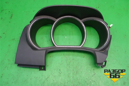 Накладка на щиток приборов (682401AA0A) для Nissan Murano (Z51) с 2007-2015г
