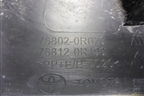 Накладка двери багажника (768020R070) для Toyota Rav-4 с 2018г