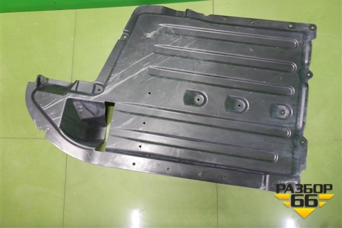 Защита антигравийная (средняя) (51757424884) для BMW X5 G05 с 2018г
