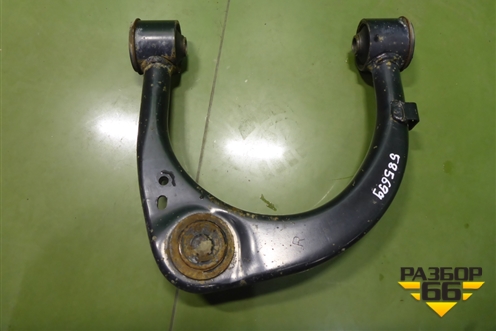 Рычаг передний правый верхний (4861060060) для Toyota Land Cruiser (200) с 2008г