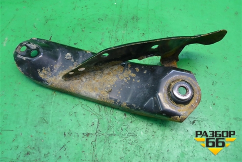 Кронштейн задней балки левый для Nissan Murano (Z51) с 2007-2015г