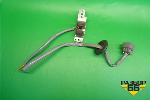 Кнопка открывания багажника для Toyota Land Cruiser Prado(150) с 2009г