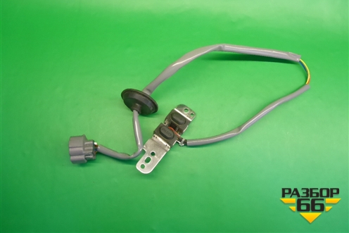 Кнопка открывания багажника для Toyota Land Cruiser Prado(150) с 2009г