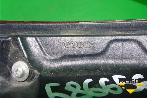 Фонарь задний наружный левый (галоген) (8156133660) для Toyota Camry V70 с 2017г