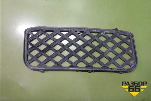 Решетка в передний бампер левая (до 2006г) (7L6853676) для Volkswagen Touareg c 2002-2010г