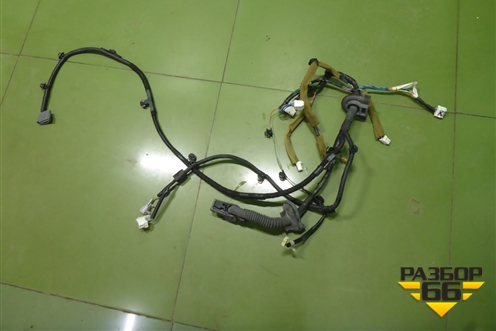 Проводка двери передней левой (241251ME2A) для Infiniti Infiniti M37/56 (Y51) с 2010-2013г (М37/56)