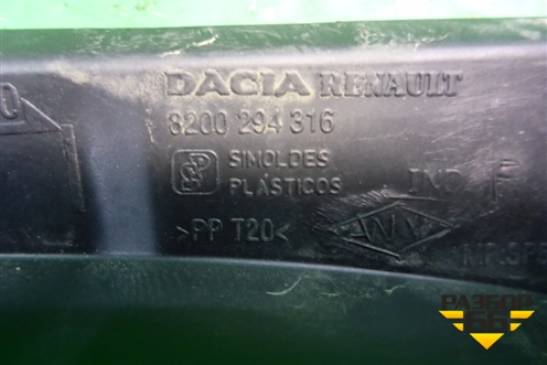Решетка стеклоочистителей правая (8200294316) для Renault Logan с 2004-2015г