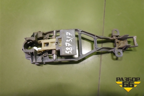 Кронштейн ручки наружной (передней правой) (7L0837886C) для Volkswagen Touareg c 2002-2010г