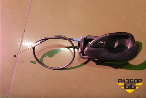 Ручка внутренняя двери задней левой (1M51F22601BA) для Ford Focus 1 с 1998-2004г