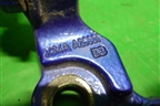 Петля двери задней левой нижняя (XS4AA26801BB) для Ford Focus 1 с 1998-2004г