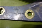 Петля крышки багажника правая (YS41F42700AA) для Ford Focus 1 с 1998-2004г