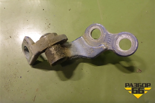 Петля двери передней правой нижняя для Ford Focus 1 с 1998-2004г