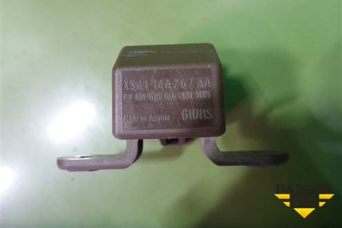 Реле (стеклоподъемников) (XS4114A267AA) для Ford Focus 1 с 1998-2004г (Фокус)