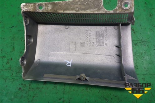 Планка под фонарь правая (13130028) для Opel Meriva с 2003-2010г