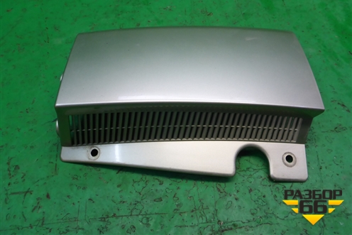 Планка под фонарь правая (13130028) для Opel Meriva с 2003-2010г