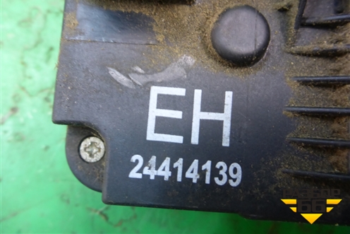 Замок двери задней правой (24414139) для Opel Meriva с 2003-2010г