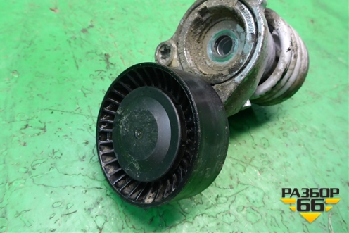 Кронштейн ролика натяжителя (1.2л CGP) (03D903305F) для Skoda Fabia с 2007-2014г