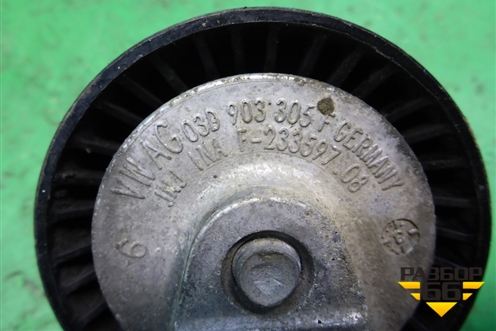 Кронштейн ролика натяжителя (1.2л CGP) (03D903305F) для Skoda Fabia с 2007-2014г