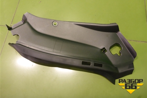 Накладка декоративная на переднюю панель (правая, новая) (A2048261024) для Mercedes Benz GLK-Klass X204 с 2008г (ГЛК)