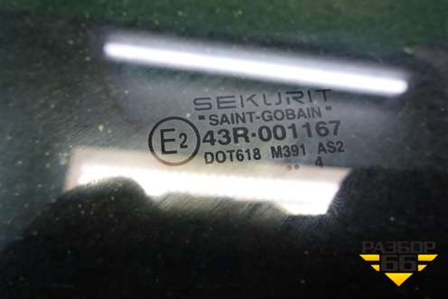 Стекло двери передней левой для Volkswagen Touareg c 2002-2010г