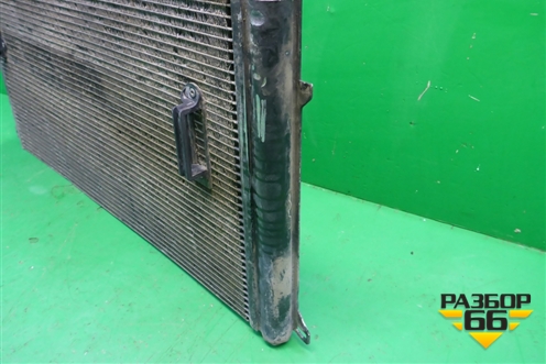 Радиатор кондиционера (4L0260401A) для Volkswagen Touareg c 2002-2010г