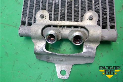 Радиатор маслоохладитель КПП (7L0317019B) для Volkswagen Touareg c 2002-2010г