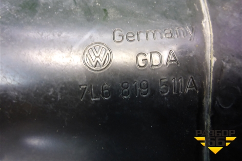 Короб водоотводящий (левый) (7L6819511A) для Volkswagen Touareg c 2002-2010г