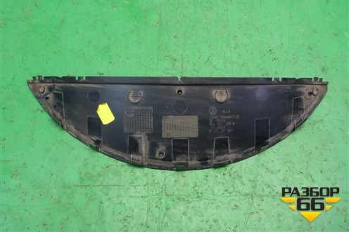 Накладка на щиток приборов (7L6857059B) для Volkswagen Touareg c 2002-2010г