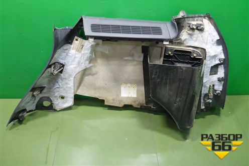 Обшивка багажника левая (7L6867037AB) для Volkswagen Touareg c 2002-2010г
