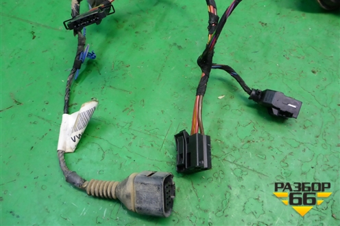 Проводка двери задней левой (7L6971694D) для Volkswagen Touareg c 2002-2010г