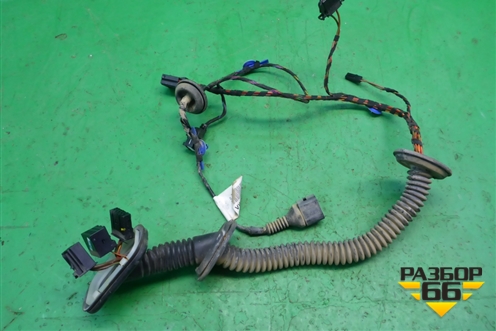 Проводка двери задней левой (7L6971694D) для Volkswagen Touareg c 2002-2010г