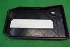 Крышка аккумулятора (под сиденьем) (7L0864643B) для Volkswagen Touareg c 2002-2010г