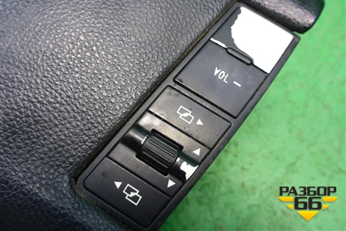 Подушка безопасности в рулевое колесо (7L6880201DA) для Volkswagen Touareg c 2002-2010г