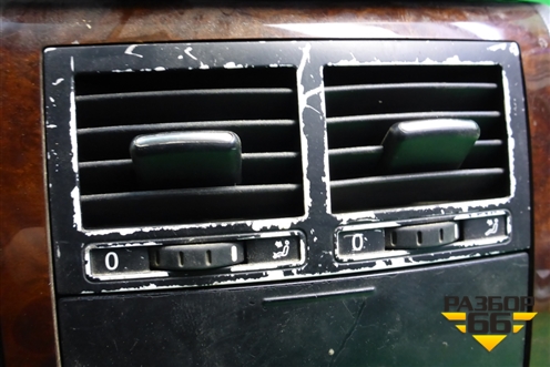 Подлокотник для Volkswagen Touareg c 2002-2010г