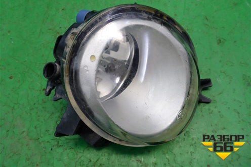 Фара противотуманная правая (до 2006г) для Volkswagen Touareg c 2002-2010г