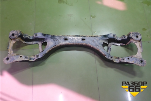 Балка задняя (верхняя) (7L0512369) для Volkswagen Touareg c 2002-2010г