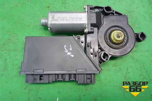 Моторчик стеклоподъёмника задний правый (7L0959704) для Volkswagen Touareg c 2002-2010г