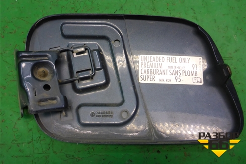 Лючок бензобака (7L6809905B) для Volkswagen Touareg c 2002-2010г
