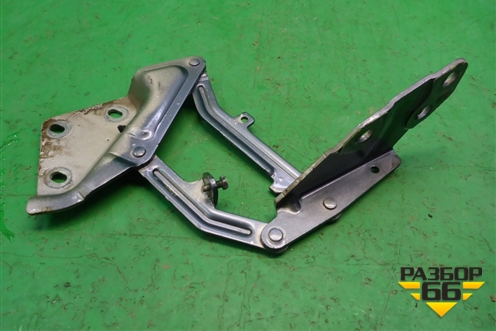 Петля капота правая (7L6823302) для Volkswagen Touareg c 2002-2010г