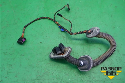 Проводка двери задней правой для Volkswagen Touareg c 2002-2010г