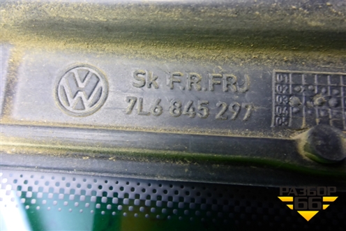 Стекло глухое левое (7L6845297) для Volkswagen Touareg c 2002-2010г