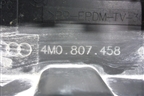 Кронштейн заднего бампера центральный (4M0807458) для Audi Q7 c 2015г