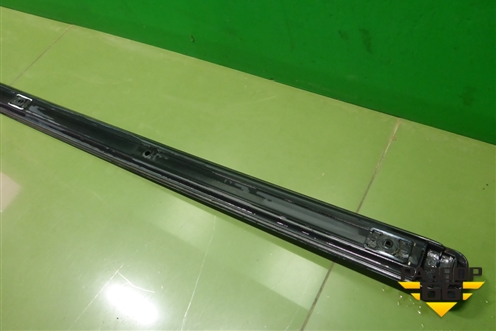 Молдинг крыши левый (7L6860181F) для Volkswagen Touareg c 2002-2010г