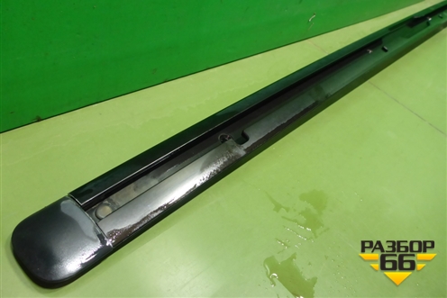 Молдинг крыши правый (7L6860182F) для Volkswagen Touareg c 2002-2010г