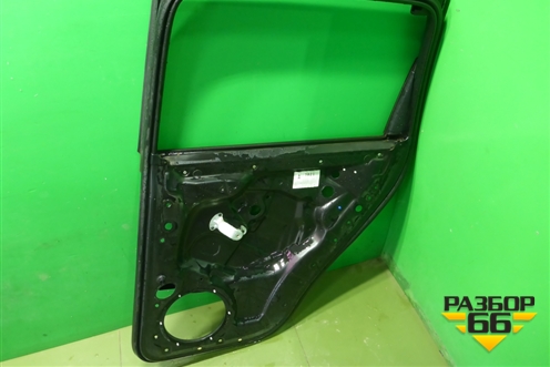 Рамка двери задней правой (7L6839730B) для Volkswagen Touareg c 2002-2010г