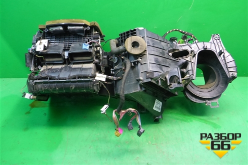 Корпус отопителя (7L0820005CN) для Volkswagen Touareg c 2002-2010г