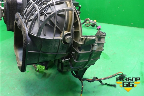 Корпус отопителя (7L0820005CN) для Volkswagen Touareg c 2002-2010г