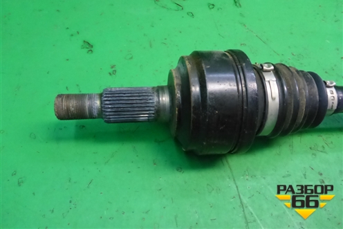 Привод задний (7L0501201) для Volkswagen Touareg c 2002-2010г