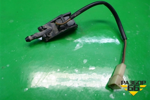 Форсунка омывателя лобового стекла (с подогревом) (6E0955986) для Volkswagen Touareg c 2002-2010г